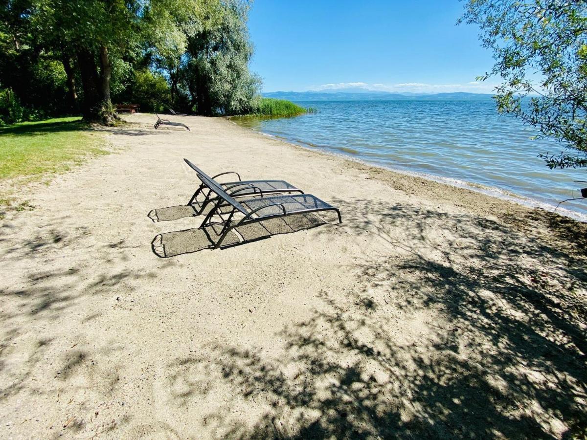 Ferien-Apartment Silberweide Mit Privatstrand FDH 외부 사진